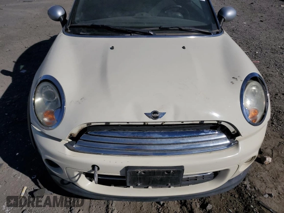 2012 MINI Cooper Coupe with VIN WMWSX1C58CT300032, listed as a Copart auction lot 72469764 with 0 mi miles and Clean Title. Bid and sale history available at carsss.com. Image 11.