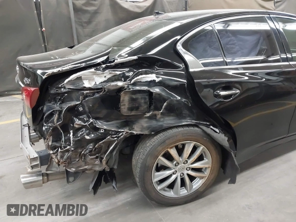 2014 Infiniti Q50 Premium with VIN JN1BV7AP6EM676289, listed as a IAAI auction lot 42304661 with 117,905 mi miles and . Bid and sale history available at DreamBid. Image 6.