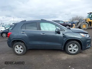 2018 Chevrolet Trax LT with VIN KL7CJPSB0JB664030, listed as a IAAI auction lot 41869632 with 68,710 mi miles. Bid and sale history available at carsss.com. Image 13.