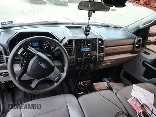 2017 Ford F-250 XL с VIN 1FT7W2A69HEE56119, выставлен на аукционе IAAI как лот 42584144 с пробегом 90 371 миль миль и . История ставок и продаж доступна на DreamBid. Изображение 19.