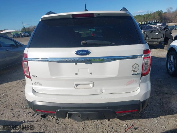 2014 Ford Explorer XLT with VIN 1FM5K8D8XEGA67150, listed as a IAAI auction lot 41731862 with 246,182 mi miles. Bid and sale history available at carsss.com. Image 16.