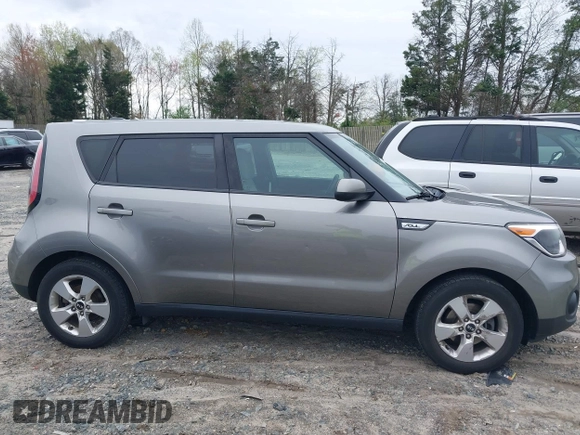 2018 Kia Soul with VIN KNDJN2A2XJ7522743, listed as a IAAI auction lot 41910067 with 103,388 mi miles. Bid and sale history available at carsss.com. Image 13.