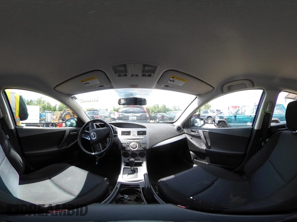 2011 Mazda 3 i Touring z VIN JM1BL1VG2B1442643, wystawiony jako IAAI lot #42145394 z przebiegiem 145 550 mil mil oraz . Historia ofert i sprzedaży dostępna na DreamBid. Obrazek 19.