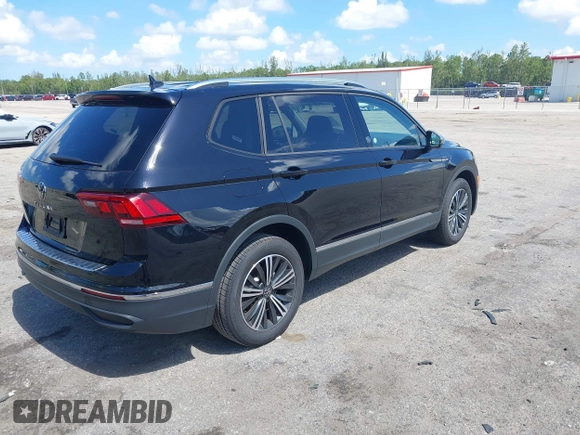 2024 Volkswagen Tiguan Wolfsburg Edition с VIN 3VV6B7AX7RM213144, выставлен на аукционе IAAI как лот 42523305 с пробегом 3 940 миль миль и . История ставок и продаж доступна на DreamBid. Изображение 4.