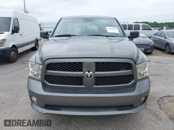 2013 Ram 1500 Express z VIN 1C6RR6KT8DS532508, wystawiony jako IAAI lot #42366979 z przebiegiem 196 024 mil mil oraz . Historia ofert i sprzedaży dostępna na DreamBid. Obrazek 13.