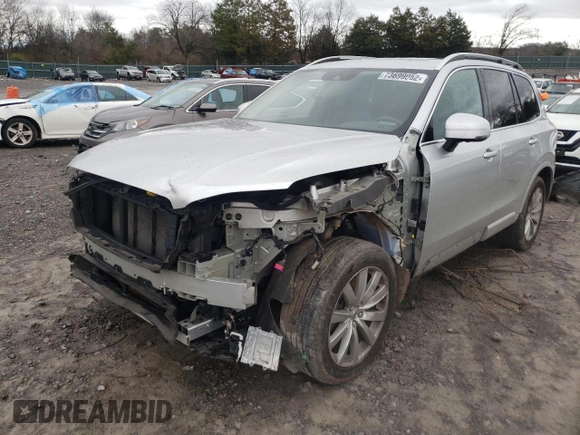2018 Volvo XC90 Momentum with VIN YV4102PKXJ1344533, listed as a Copart auction lot 73699082 with 65,179 mi miles. Bid and sale history available at carsss.com. Image 1.