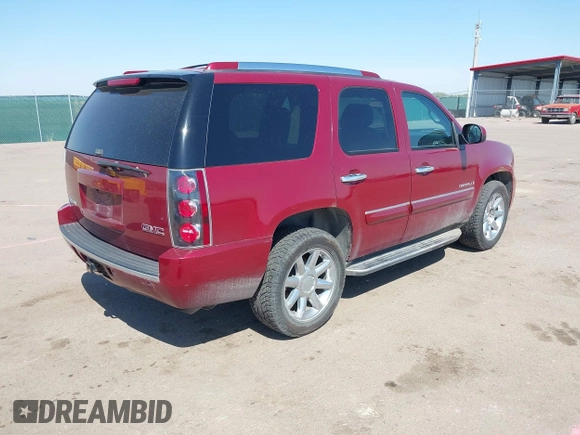 2008 GMC Yukon Denali with VIN 1GKFK63858J161835, listed as a IAAI auction lot 42228567 with 157,879 mi miles and . Bid and sale history available at DreamBid. Image 4.