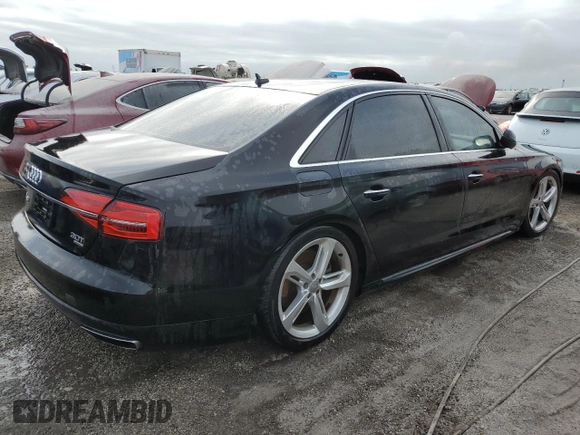 2018 Audi A8 z VIN WAU44AFD0JN000782, wystawiony jako Copart lot #68575924 z przebiegiem 99 098 mil mil oraz Nie do naprawy • Non repairable. Historia ofert i sprzedaży dostępna na DreamBid. Obrazek 3.