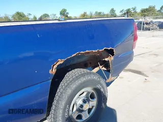 2003 Chevrolet Silverado 1500 LS with VIN 1GCEK14V03Z134521, listed as a IAAI auction lot 40522591 with 219,966 mi miles and . Bid and sale history available at DreamBid. Image 19.