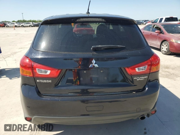 2014 Mitsubishi Outlander SE z VIN 4A4AP4AU0EE008997, wystawiony jako Copart lot #52527595 z przebiegiem 197 914 mil mil oraz Czysty tytuł • Clean title. Historia ofert i sprzedaży dostępna na DreamBid. Obrazek 6.