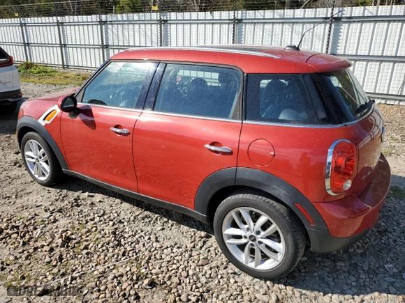 2013 MINI Cooper Countryman with VIN WMWZB3C50DWM09576, listed as a Copart auction lot 50203695 with 72,495 mi miles and Salvage Title. Bid and sale history available at carsss.com. Image 2.