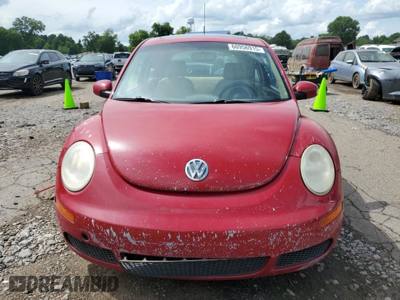 2008 Volkswagen Beetle SE with VIN 3VWRW31C78M523389, listed as a Copart auction lot 60956915 with 179,222 mi miles and Salvage title. Bid and sale history available at DreamBid. Image 5.