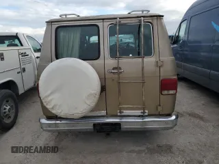 1989 Chevrolet Chevy Van z VIN 1GBEG25K2K7120100, wystawiony jako Copart lot #75508934 z przebiegiem Nie podano mil oraz Szkody całkowita. Historia ofert i sprzedaży dostępna na DreamBid. Obrazek 6.
