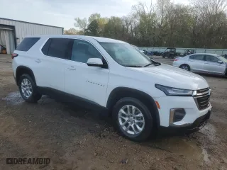 2023 Chevrolet Traverse LS with VIN 1GNERFKW9PJ265267, listed as a Copart auction lot 50370245 with 15,638 mi miles and Salvage Title. Bid and sale history available at carsss.com. Image 4.