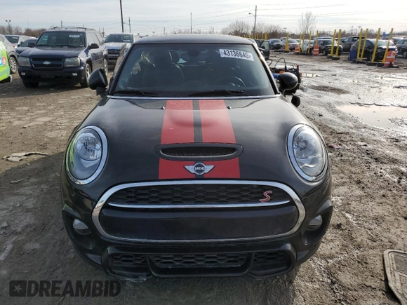 2018 MINI Hardtop Cooper S with VIN WMWXP7C55J2A48111, listed as a Copart auction lot 43136645 with 33,675 mi miles and Salvage Title. Bid and sale history available at DreamBid. Image 5.