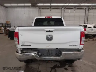 2020 Ram 2500 Big Horn with VIN 3C6UR5DL1LG185353, listed as a IAAI auction lot 41450566 with 73,123 mi miles. Bid and sale history available at carsss.com. Image 17.