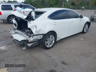 2014 Lexus ES 350 with VIN JTHBK1GG2E2092248, listed as a IAAI auction lot 41589999 with 170,808 mi miles. Bid and sale history available at carsss.com. Image 4.