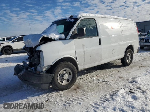 2023 Chevrolet Express Cargo z VIN 1GCWGAFP5P1180905, wystawiony jako Copart lot #87729115 z przebiegiem Nie podano mil oraz Nie do naprawy • Non repairable. Historia ofert i sprzedaży dostępna na DreamBid. Obrazek 1.