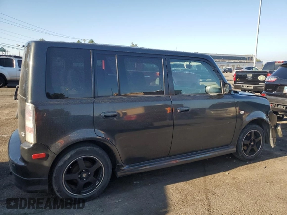 2006 Scion xB with VIN JTLKT334964093624, listed as a Copart auction lot 70754674 with 189,657 mi miles and Salvage Title. Bid and sale history available at carsss.com. Image 3.