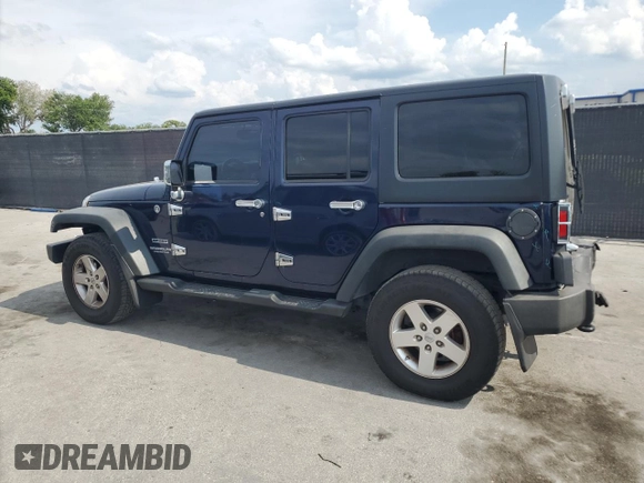 2013 Jeep Wrangler Unlimited Sport z VIN 1C4BJWDG7DL509796, wystawiony jako Copart lot #55787455 z przebiegiem 178 907 mil mil oraz Nie do naprawy • Non repairable. Historia ofert i sprzedaży dostępna na DreamBid. Obrazek 2.