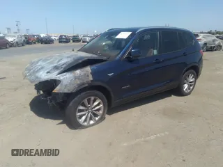 2015 BMW X3 xDrive28i z VIN 5UXWX9C51F0D48689, wystawiony jako IAAI lot #41794261 z przebiegiem Nie podano mil oraz . Historia ofert i sprzedaży dostępna na DreamBid. Obrazek 2.