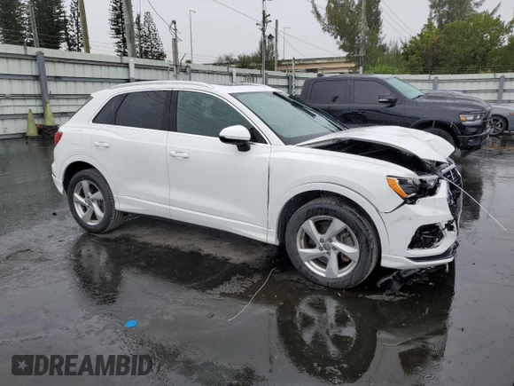 2019 Audi Q3 Premium with VIN WA1AECF32K1073242, listed as a Copart auction lot 46580165 with 65,212 mi miles and Non Repairable. Bid and sale history available at carsss.com. Image 4.