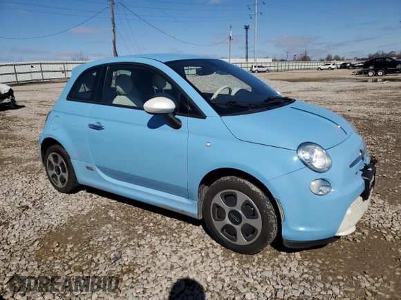 2016 FIAT 500e z VIN 3C3CFFGEXGT170268, wystawiony jako Copart lot #48843145 z przebiegiem 27 323 mil mil oraz Szkoda całkowita • Salvage title. Historia ofert i sprzedaży dostępna na DreamBid. Obrazek 4.