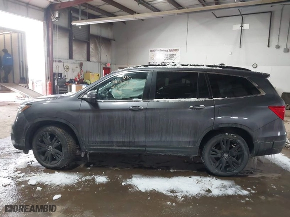 2021 Honda Pilot Special Edition with VIN 5FNYF6H2XMB021343, listed as a IAAI auction lot 41591161 with 82,216 mi miles. Bid and sale history available at carsss.com. Image 14.