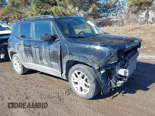 2017 Jeep Renegade Latitude with VIN ZACCJABB3HPG41647, listed as a IAAI auction lot 41644805 with 85,993 mi miles. Bid and sale history available at carsss.com. Image 1.