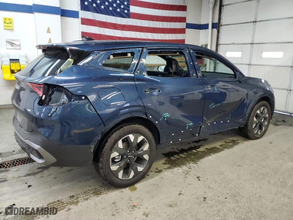 2024 Kia Sportage Plug-In Hybrid X-Line Prestige with VIN KNDPZDDH3R7156565, listed as a Copart auction lot 86402384 with 6,389 mi miles and Salvage Title. Bid and sale history available at carsss.com. Image 3.