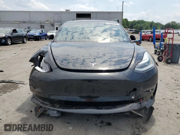 2018 Tesla Model 3 Long Range Battery z VIN 5YJ3E1EBXJF146293, wystawiony jako Copart lot #55349015 z przebiegiem 91 808 mil mil oraz Szkoda całkowita • Salvage title. Historia ofert i sprzedaży dostępna na DreamBid. Obrazek 5.