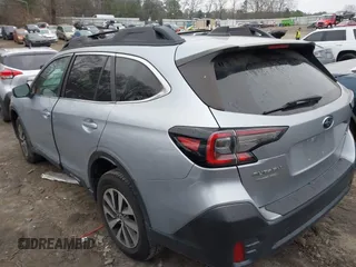 2020 Subaru Outback Premium with VIN 4S4BTACC1L3210407, listed as a IAAI auction lot 41926167 with 27,195 mi miles and . Bid and sale history available at DreamBid. Image 3.