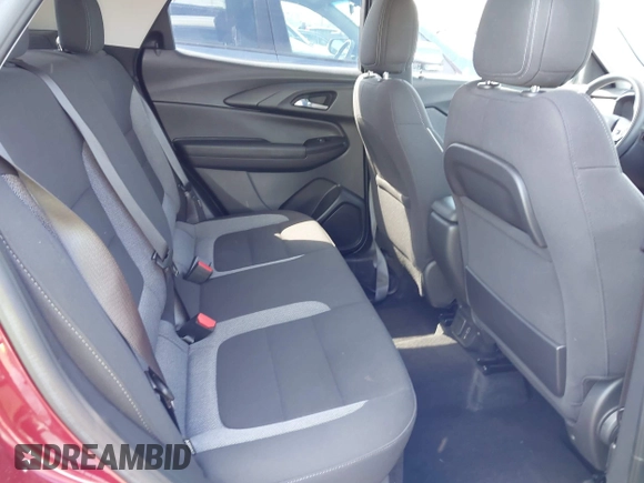 2022 Chevrolet TrailBlazer LT with VIN KL79MRSL4NB134302, listed as a IAAI auction lot 41997947 with 32,411 mi miles. Bid and sale history available at carsss.com. Image 8.