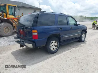 2002 Chevrolet Tahoe LT z VIN 1GNEC13Z52R284289, wystawiony jako IAAI lot #42258446 z przebiegiem 194 503 mil mil oraz . Historia ofert i sprzedaży dostępna na DreamBid. Obrazek 4.