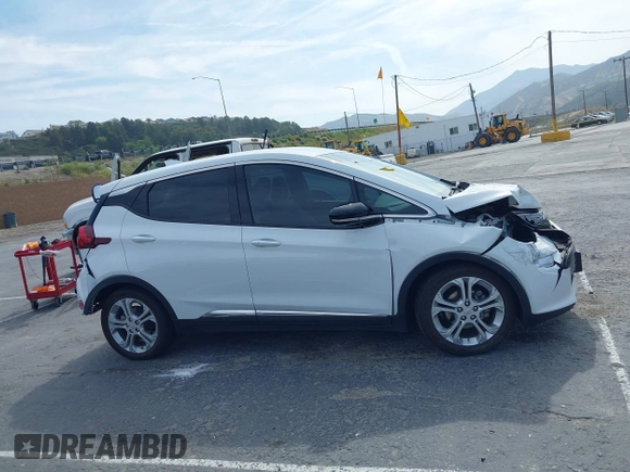 2020 Chevrolet Bolt EV LT z VIN 1G1FY6S06L4129658, wystawiony jako IAAI lot #42372460 z przebiegiem 43 417 mil mil oraz . Historia ofert i sprzedaży dostępna na DreamBid. Obrazek 13.