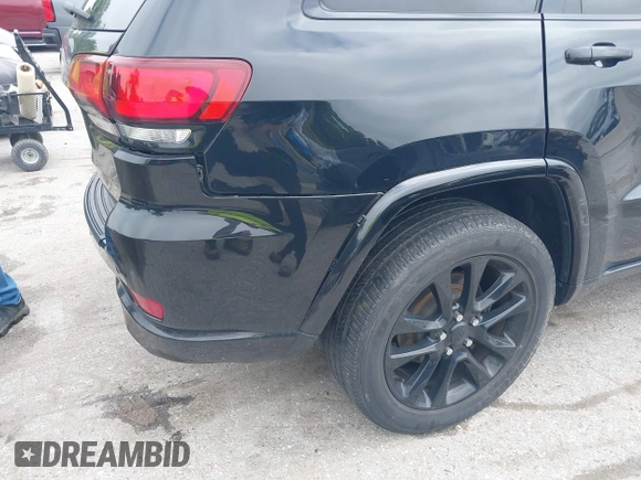 2020 Jeep Grand Cherokee Laredo E with VIN 1C4RJFAG9LC335473, listed as a IAAI auction lot 42366691 with 95,805 mi miles and . Bid and sale history available at DreamBid. Image 18.