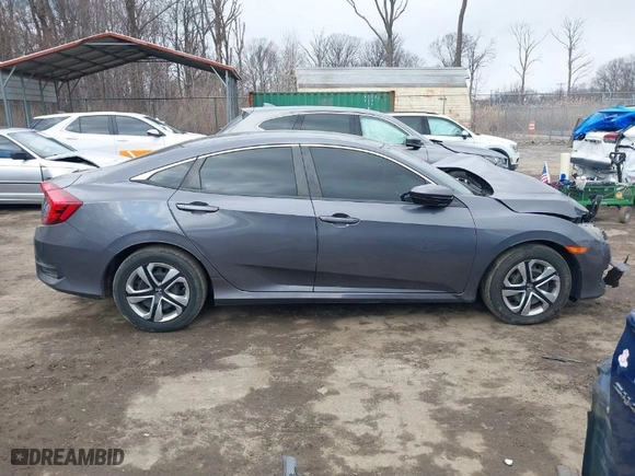 2018 Honda Civic Sedan LX with VIN 2HGFC2F54JH577466, listed as a IAAI auction lot 41633333 with 83,583 mi miles. Bid and sale history available at carsss.com. Image 13.