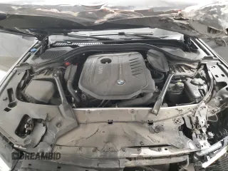 2018 BMW 5 Series 540i xDrive z VIN WBAJE7C57JWC56107, wystawiony jako Copart lot #41665445 z przebiegiem 77 275 mil mil oraz Szkoda całkowita • Salvage title. Historia ofert i sprzedaży dostępna na DreamBid. Obrazek 11.