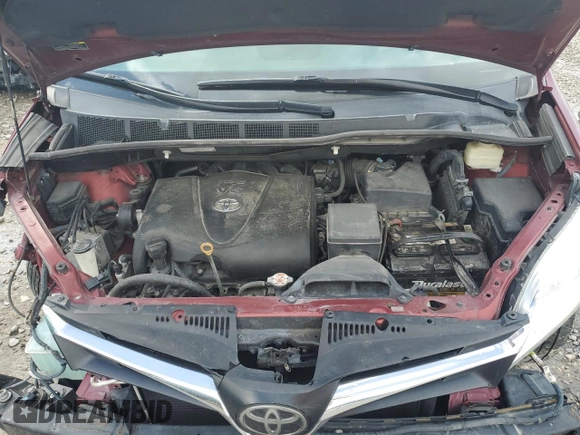 2018 Toyota Sienna LE Auto Access Seat with VIN 5TDKZ3DC1JS908055, listed as a Copart auction lot 53752545 with Not Provided miles and Salvage Title. Bid and sale history available at DreamBid. Image 13.