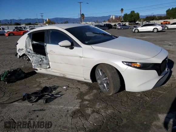 2019 Mazda Mazda3 Hatchback w/Preferred Pkg with VIN JM1BPAMMXK1141114, listed as a Copart auction lot 38845453 with 0 mi miles. Bid and sale history available at carsss.com. Image 4.