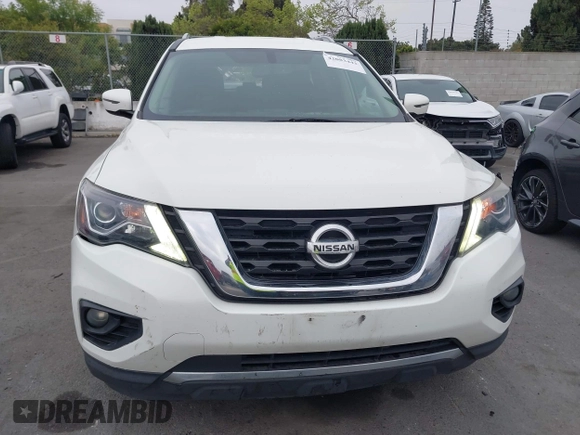 2018 Nissan Pathfinder SV z VIN 5N1DR2MMXJC663829, wystawiony jako IAAI lot #42083443 z przebiegiem 94 027 mil mil oraz . Historia ofert i sprzedaży dostępna na DreamBid. Obrazek 12.