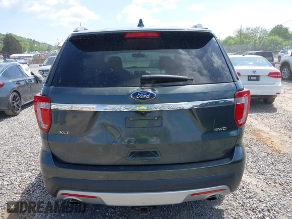 2016 Ford Explorer XLT with VIN 1FM5K8D84GGB08522, listed as a IAAI auction lot 42138258 with 103,005 mi miles and . Bid and sale history available at carsss.com. Image 16.