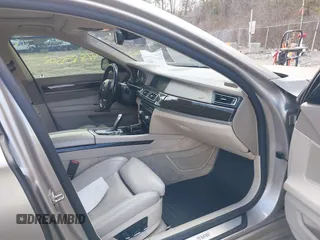 2012 BMW 7 Series 750Li xDrive с VIN WBAKC8C58CC437220, выставлен на аукционе IAAI как лот 41889602 с пробегом 119 601 миль миль и . История ставок и продаж доступна на DreamBid. Изображение 5.