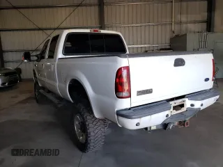 2006 Ford Super Duty F-250 XL with VIN 1FTSW21P16EC01643, listed as a Copart auction lot 43089035 with 123,873 mi miles and Salvage Title. Bid and sale history available at carsss.com. Image 2.