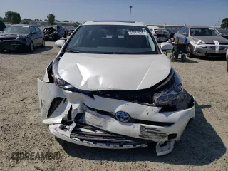 2020 Toyota Prius L Eco with VIN JTDKARFU6L3124832, listed as a Copart auction lot 60941025 with 42,646 mi miles and Salvage title. Bid and sale history available at DreamBid. Image 5.