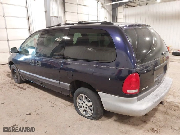 1997 Dodge Caravan SE with VIN 1B4GP44RXVB458664, listed as a IAAI auction lot 41402638 with 105,906 mi miles. Bid and sale history available at carsss.com. Image 3.