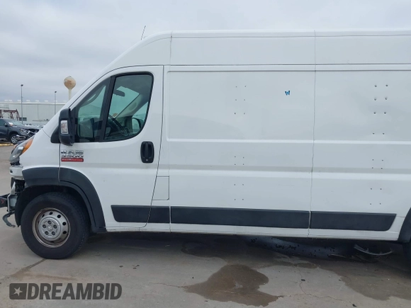 2021 Ram ProMaster Cargo with VIN 3C6MRVJG6ME551859, listed as a IAAI auction lot 41620269 with 71,790 mi miles and . Bid and sale history available at carsss.com. Image 15.