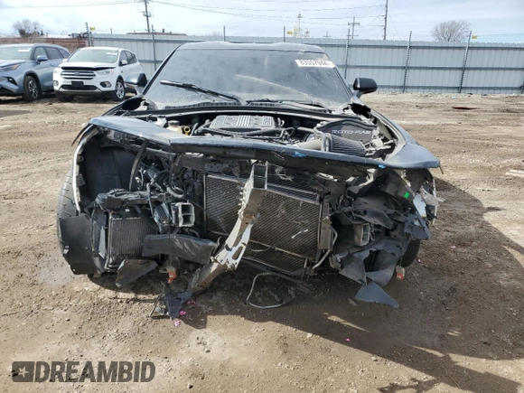 2023 Chevrolet Camaro ZL1 z VIN 1G1FK1R67P0156959, wystawiony jako Copart lot #83557944 z przebiegiem 15 203 mil mil oraz Szkody całkowita. Historia ofert i sprzedaży dostępna na DreamBid. Obrazek 5.