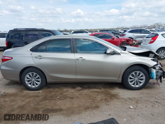 2017 Toyota Camry XLE with VIN 4T1BF1FK0HU288396, listed as a IAAI auction lot 41898907 with 88,043 mi miles. Bid and sale history available at carsss.com. Image 13.