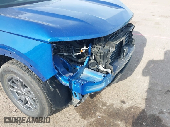 2024 Ford Bronco Sport Big Bend z VIN 3FMCR9B60RRE32685, wystawiony jako IAAI lot #42192178 z przebiegiem 3 810 mil mil oraz . Historia ofert i sprzedaży dostępna na DreamBid. Obrazek 18.